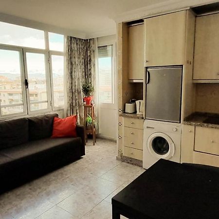 Apartamento En El Centro De Torremolinos Luaran gambar