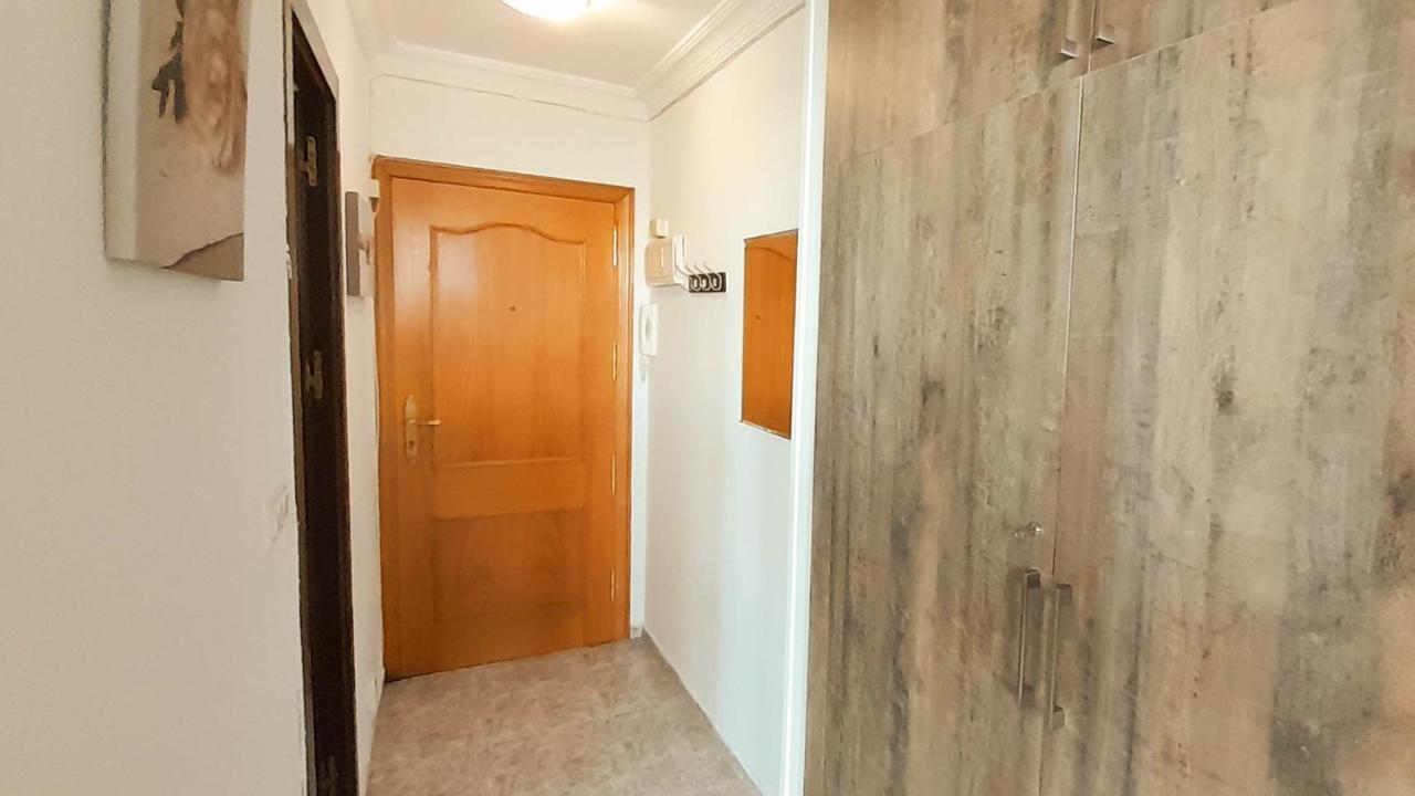 Apartamento En El Centro De Torremolinos Luaran gambar